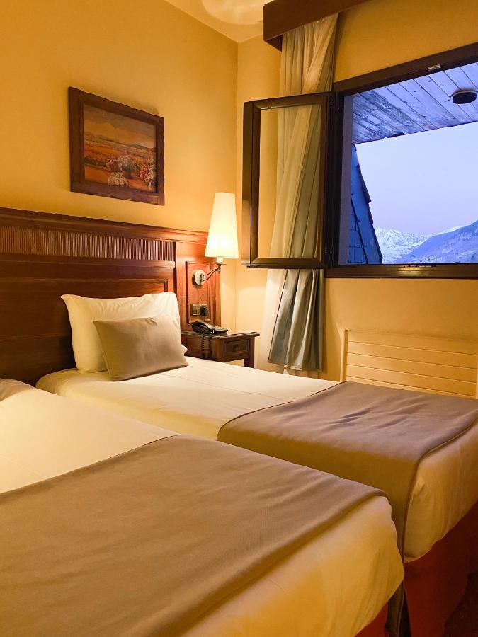 Rvhotels Tuca Vielha Exteriör bild