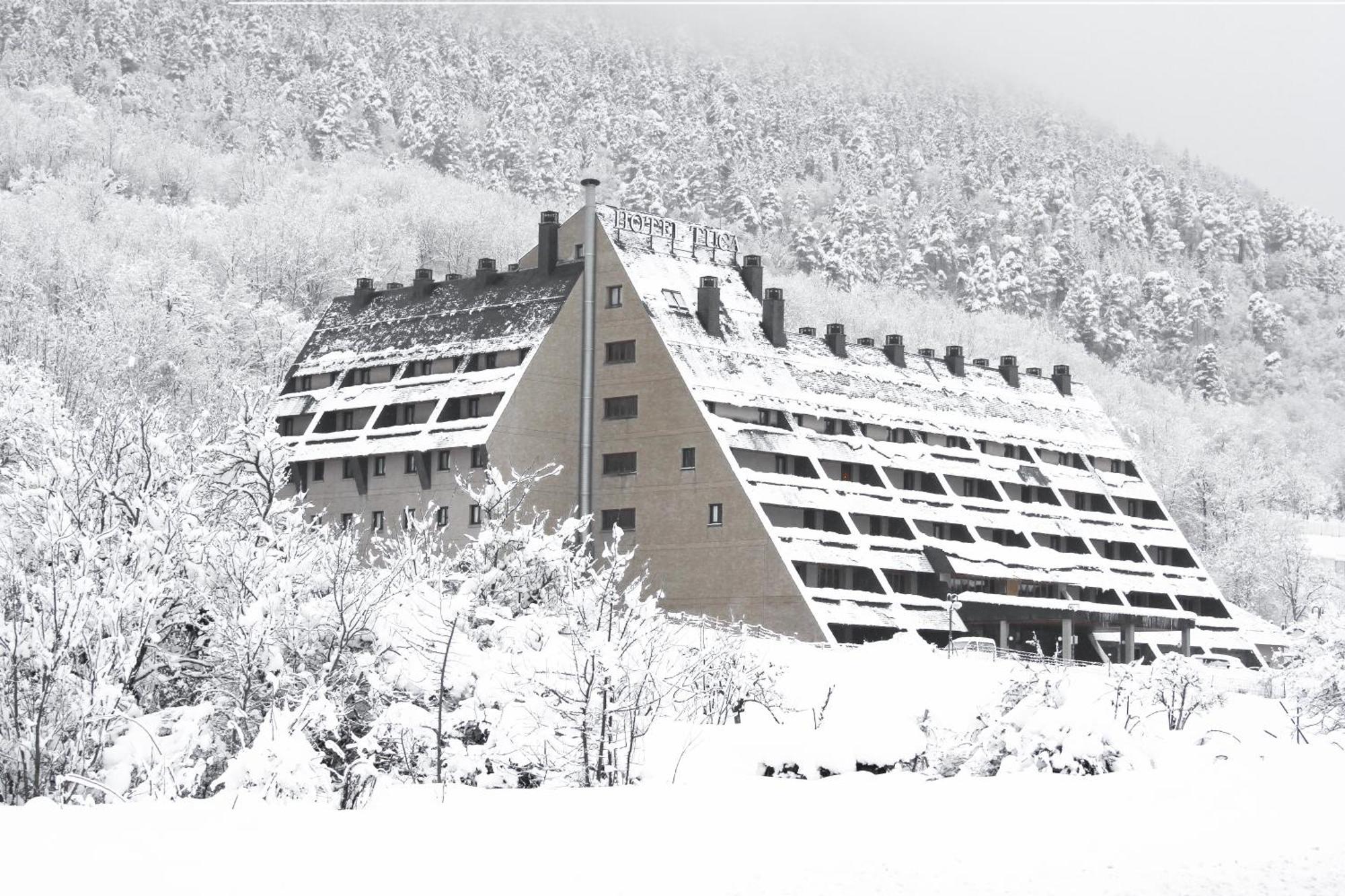 Rvhotels Tuca Vielha Exteriör bild